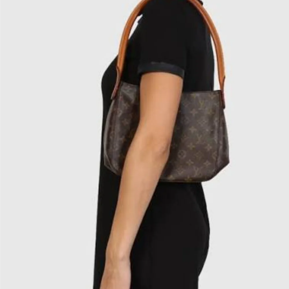 Small Monogram Looping Bag - Picture 4 of 4